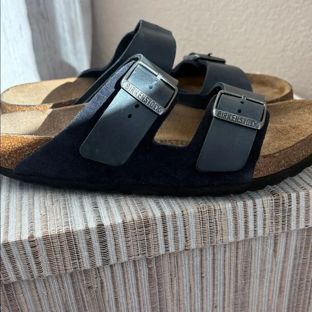 Birkenstock contoured footbed